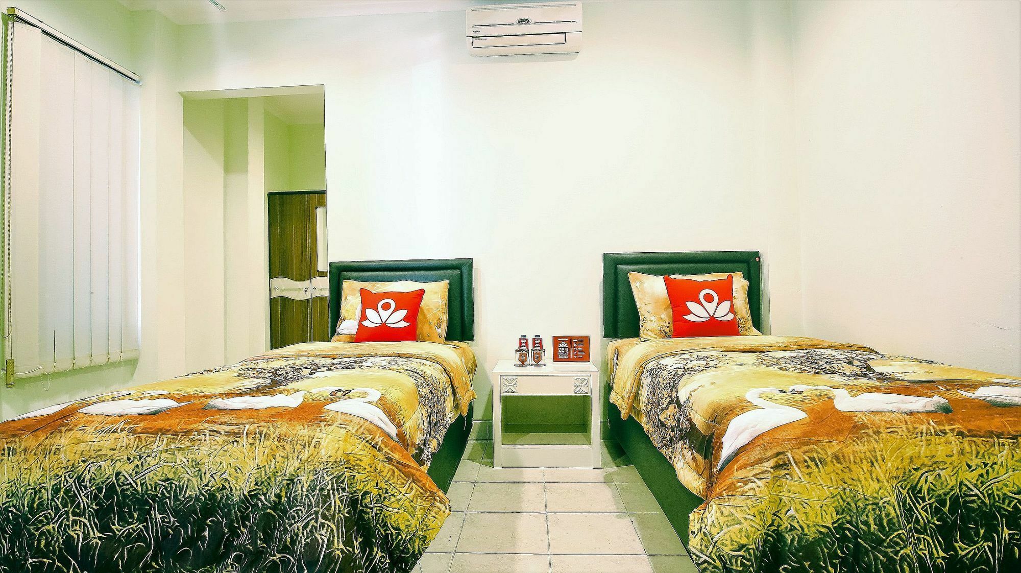 Zen Rooms Cipedes Tengah Bandung Luaran gambar