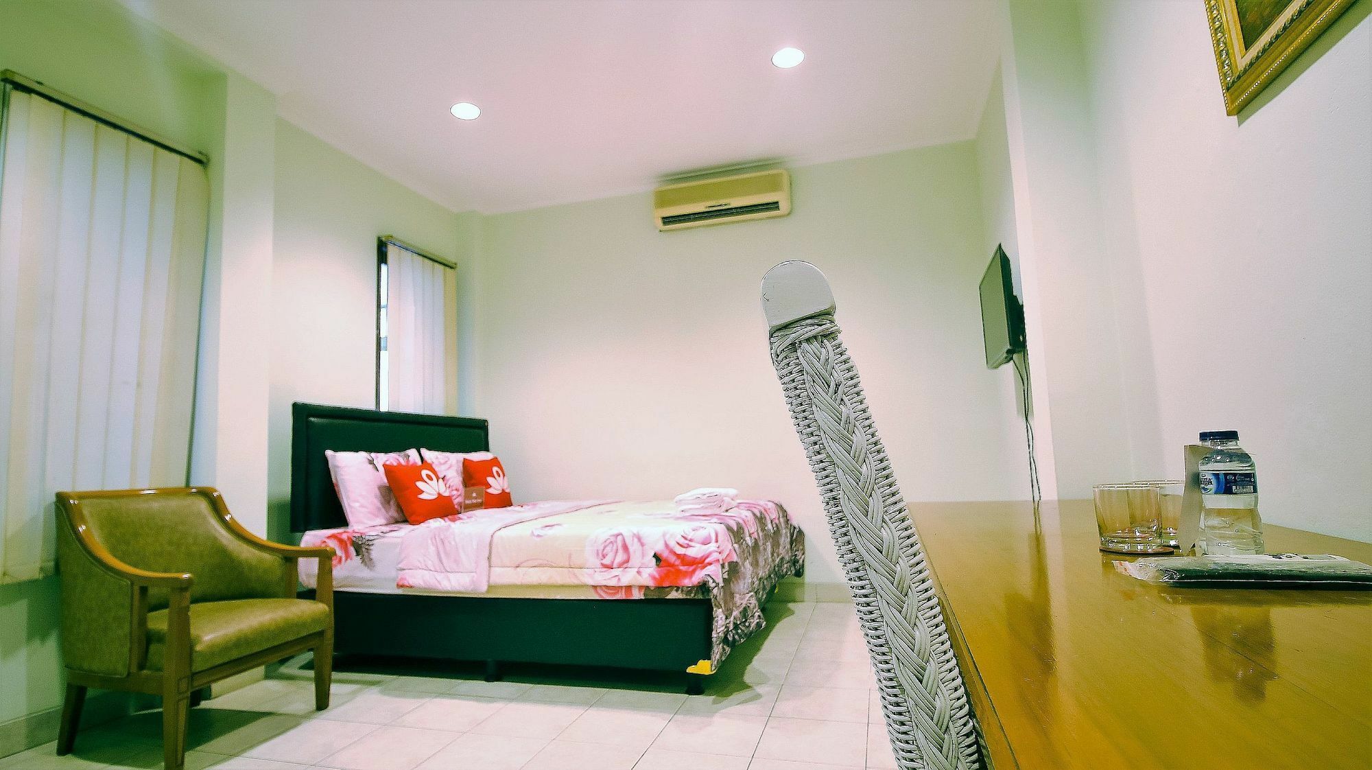 Zen Rooms Cipedes Tengah Bandung Luaran gambar