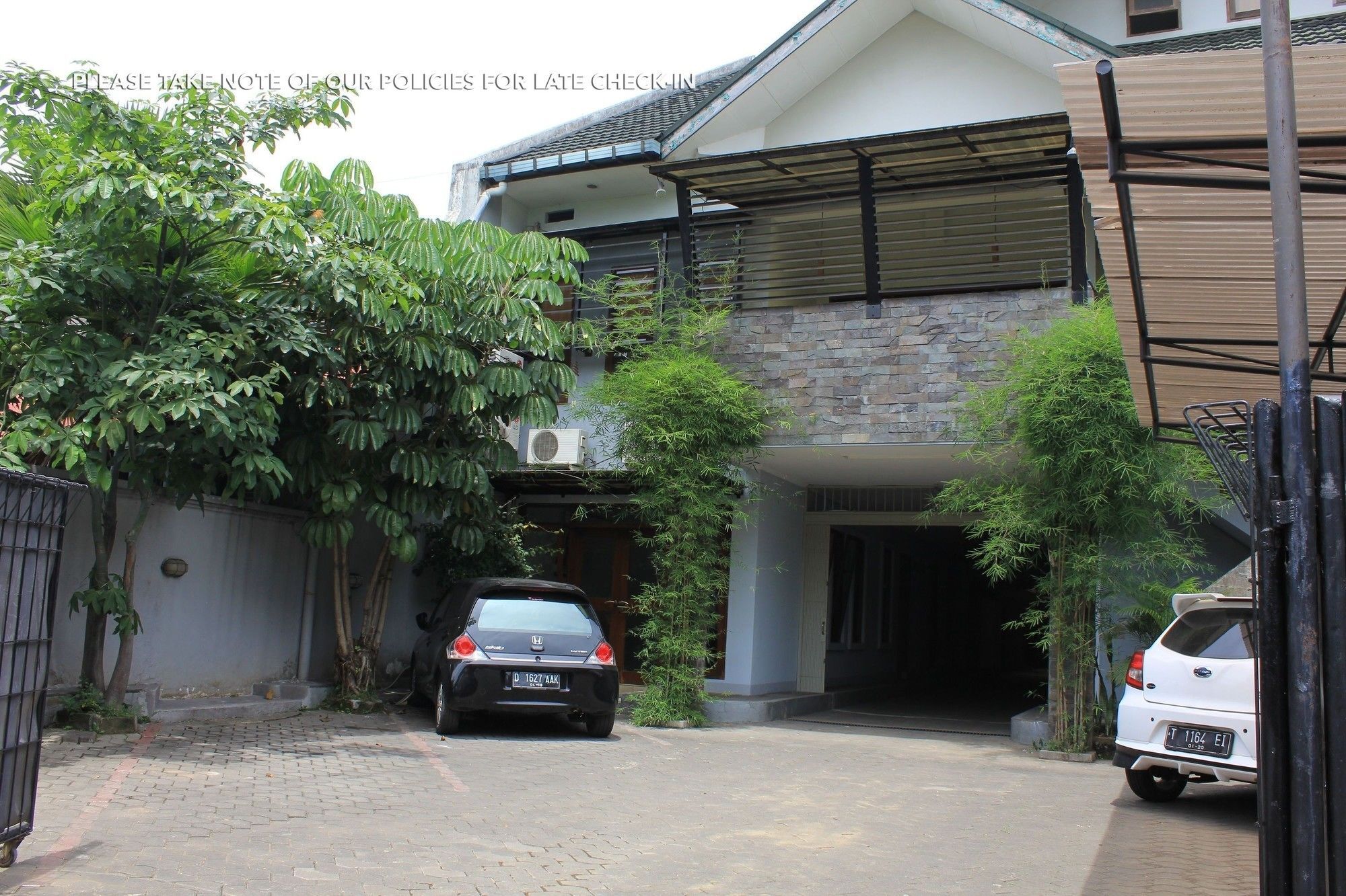 Zen Rooms Cipedes Tengah Bandung Luaran gambar